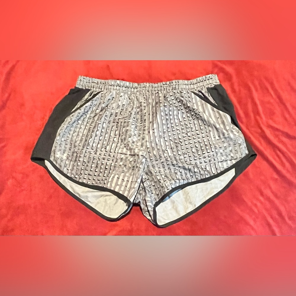 Under Armour Athletic Shorts Stretchy Waistband